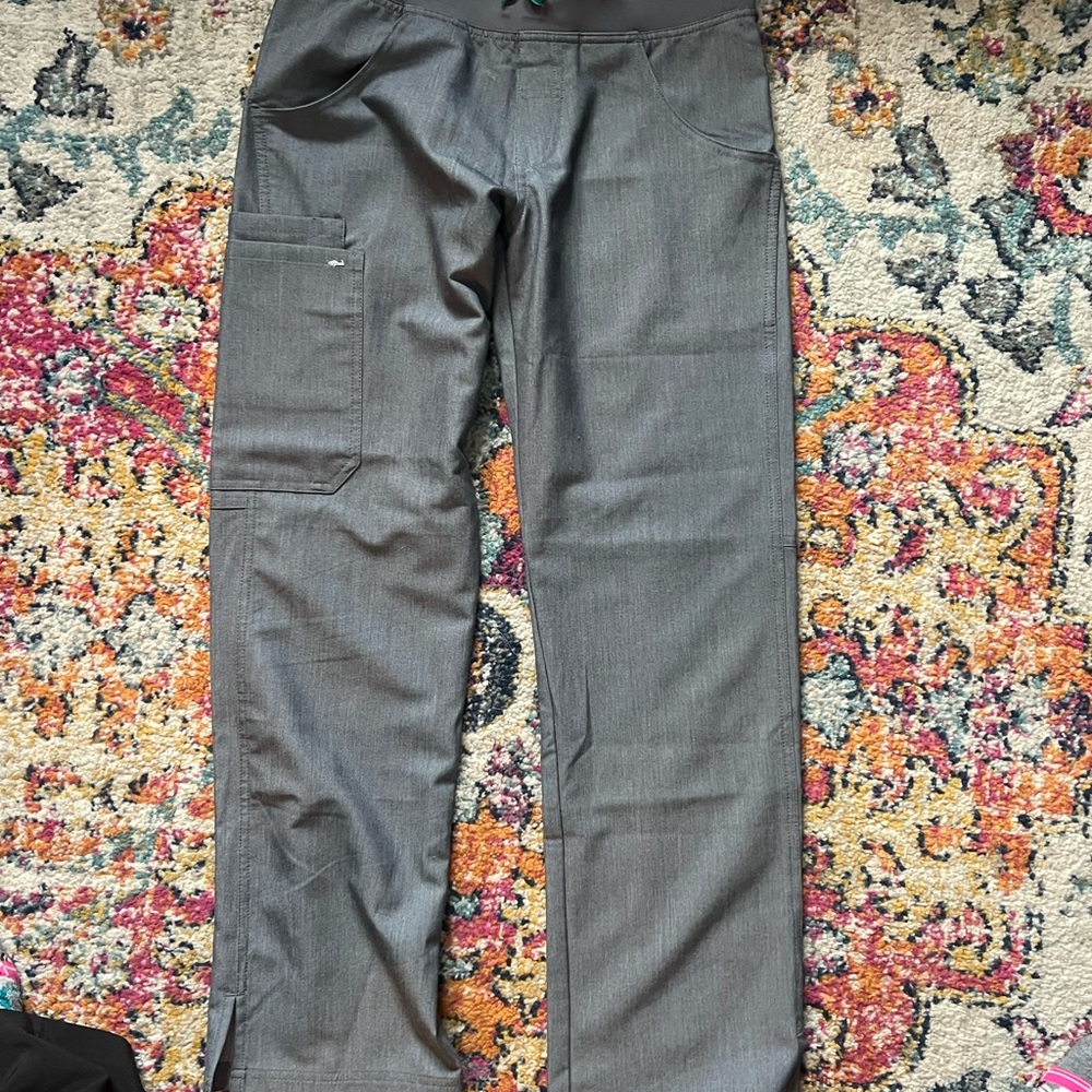 Bought on Poshmark recently and their too short. Almost perfect condition.